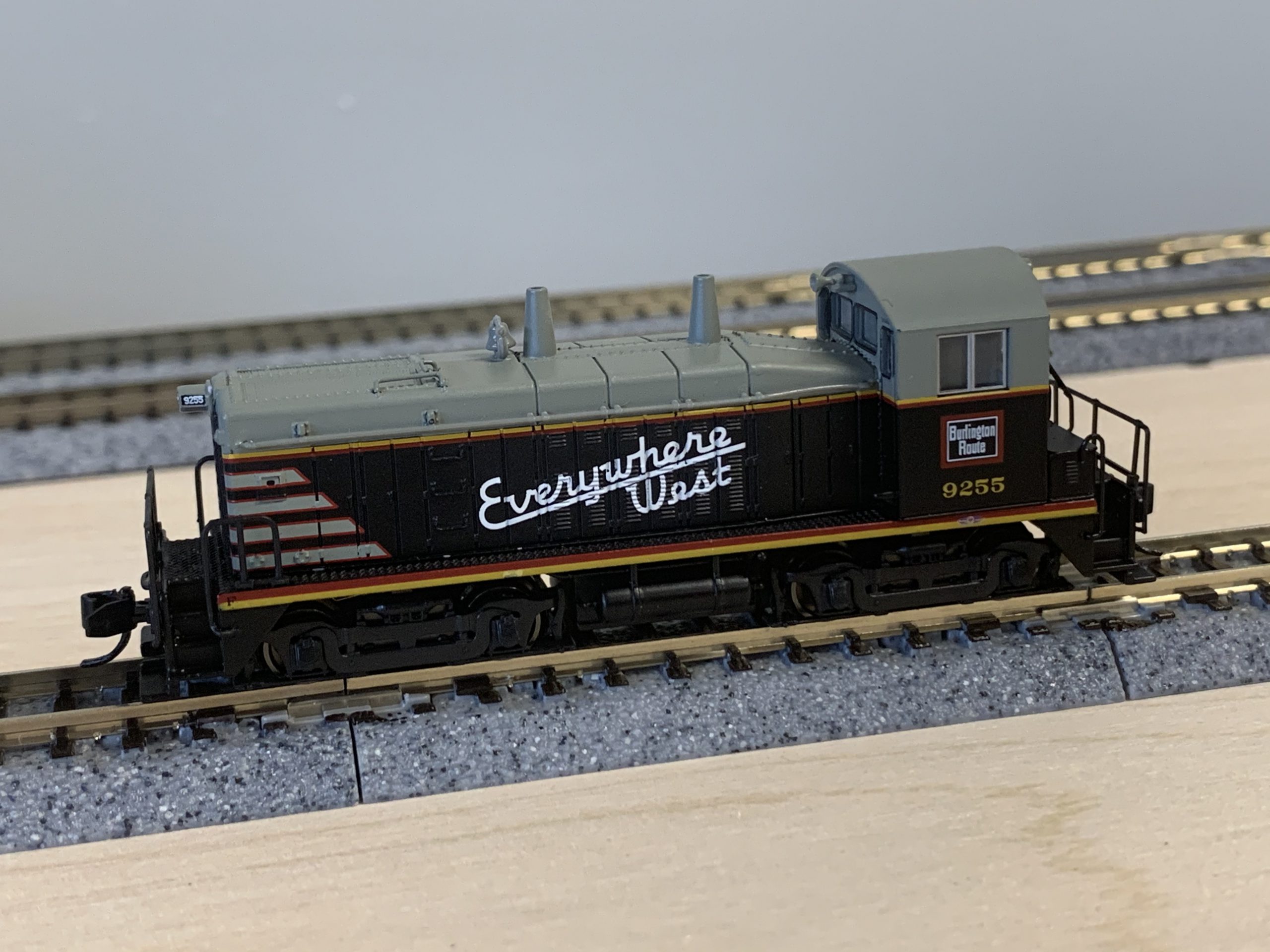 CB&Q-EMD-SW7